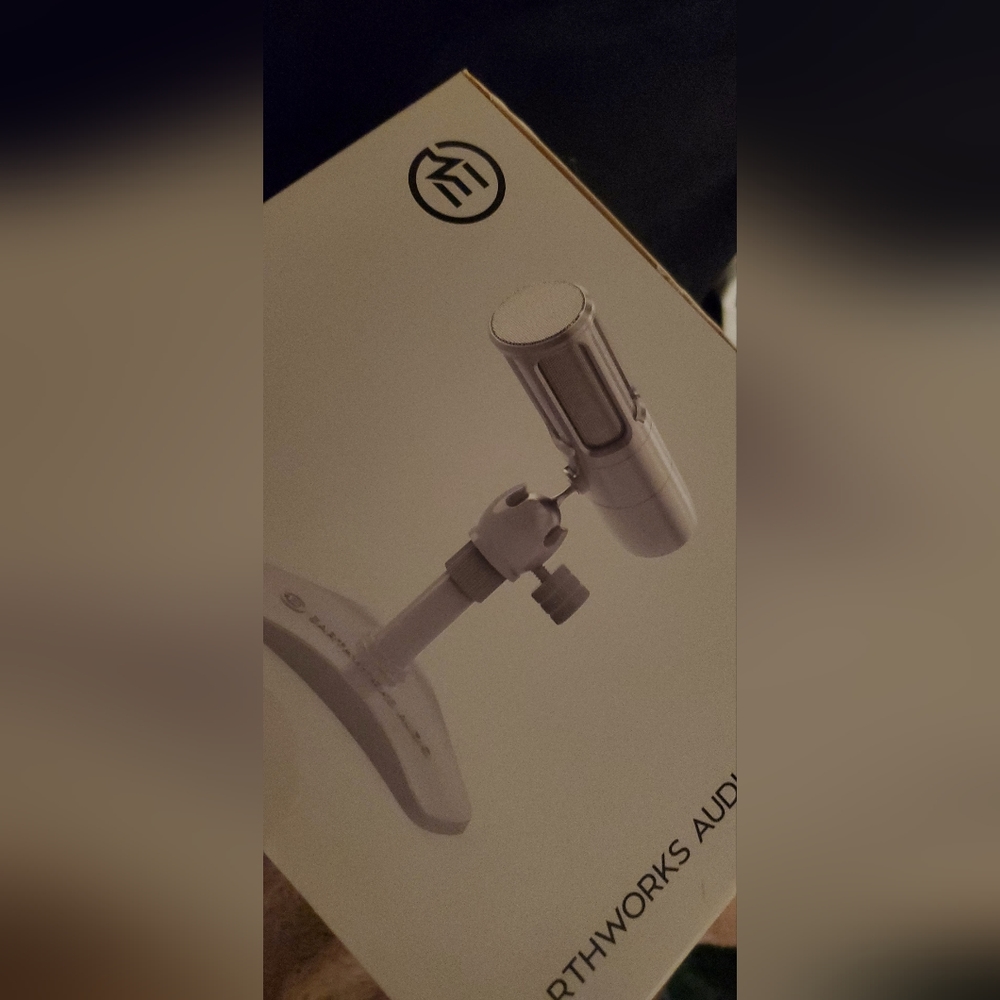 Earthworks icon USB